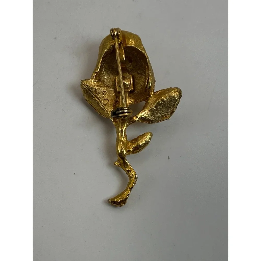 The Unbranded Brand vintage gold